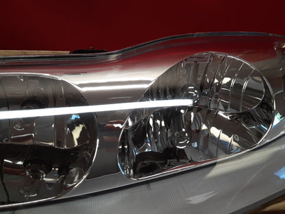 Eagle Eyes GM294-B001L Front Left Headlight for 2001 2002 Saturn S Series