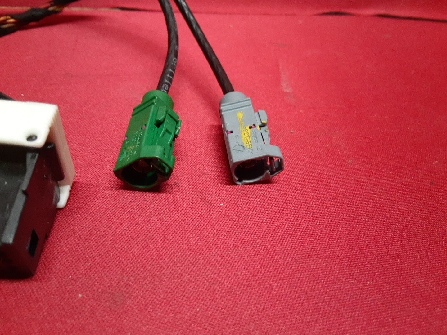2008 - 2017 Audi Parking Aid Rear Backup Reverse Module 8T0-907-441-B - PIGTAILS