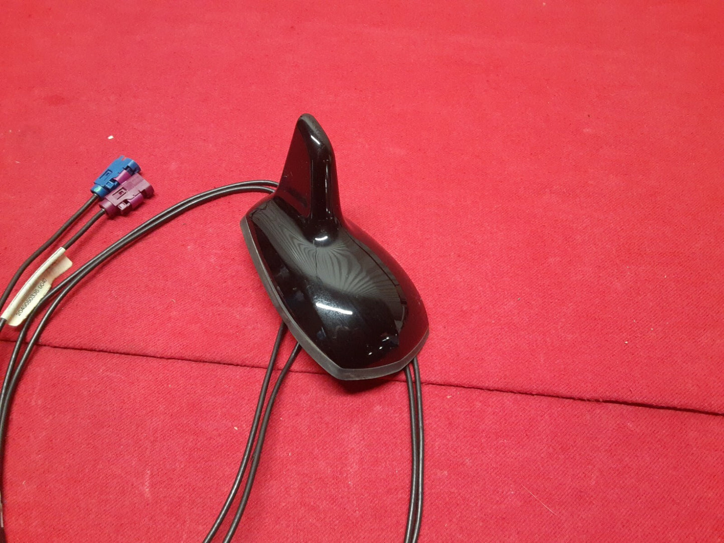 2012 Mercedes C300 C-Class Shark Fin Roof Antenna Black Painted TWO-WIRE MODEL