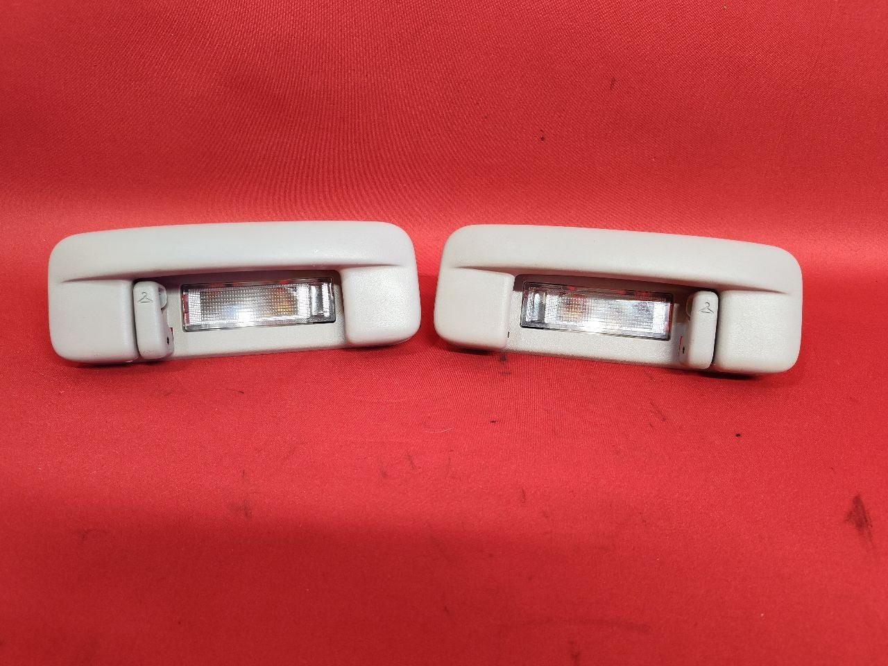 2005-2010 Jeep Grand Cherokee REAR Roof Headliner Grab Handle w/ Lights Grey