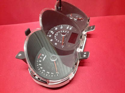 2011 - 2013 Kia Sorento Lambda 2 II Speedometer Instrument Cluster 94001-1U010