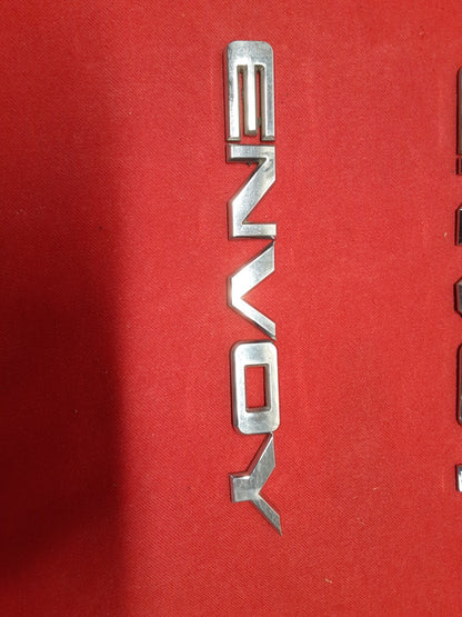 2006 2007 2008 2009 GMC Envoy XL Left or Right Door Emblem Badge Nameplate