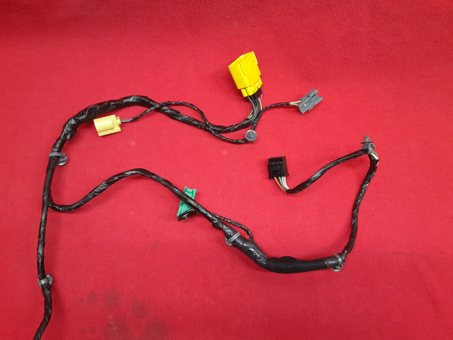 2005 2007 2007 Jeep Grand Cherokee / Commander RIGHT FRONT Seat Wiring Harness