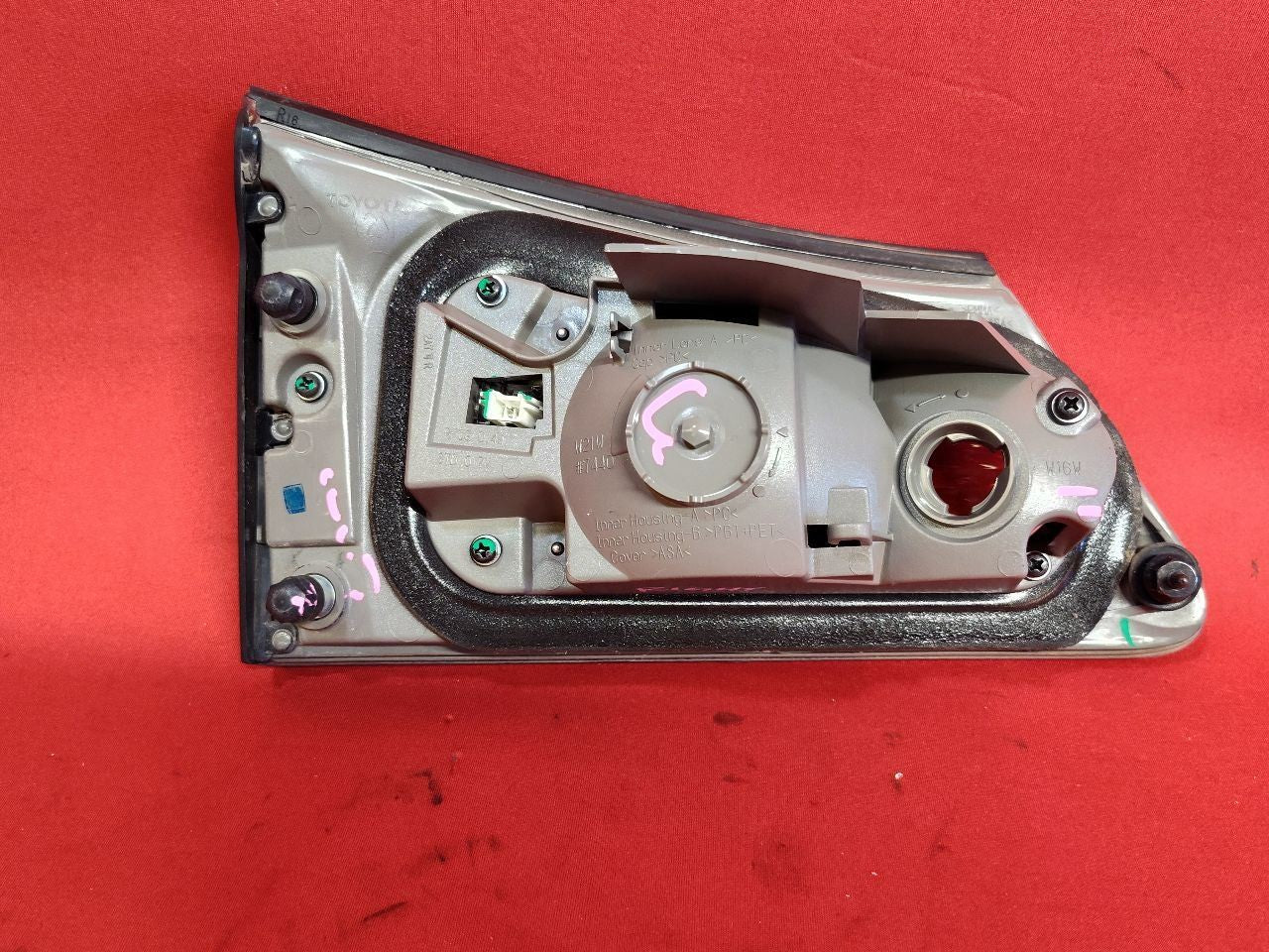 2011-2013 Lexus IS250 IS350 Sedan RIGHT PASSENGER INNER Deck Lid Tail Light Lamp