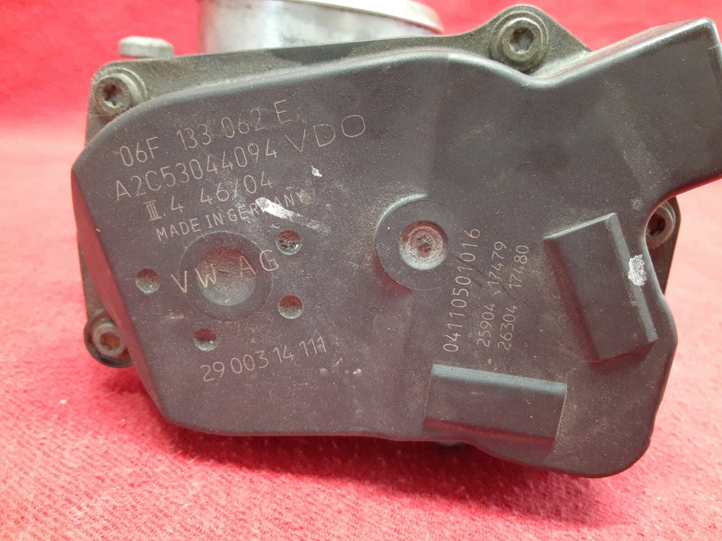 2005 - 2020 Audi 2.0L L4 Throttle Body w/ Actuator & Bolts 	06F-133-062-E