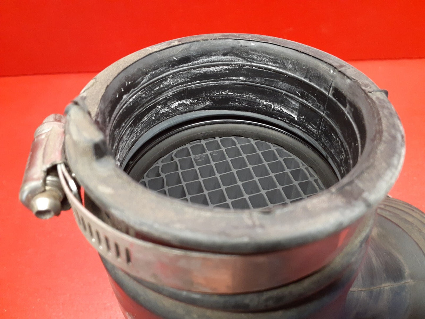 2008 - 2012 Ford Escape Hybrid Engine Air Intake Duct Tube Resonator Hose