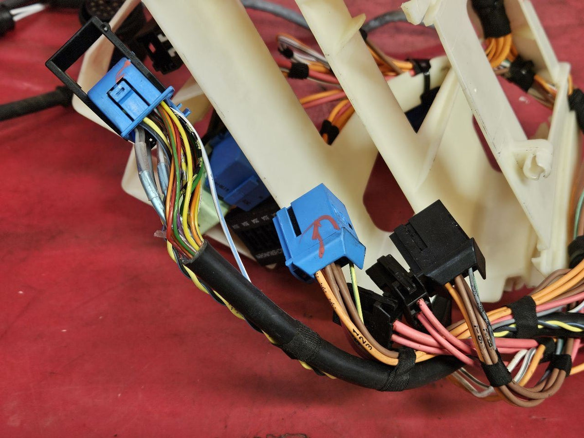 2004-2006 BMW X3 E83 3.0L L6 Auto Trans Engine GRBX Wiring Harness 3426443