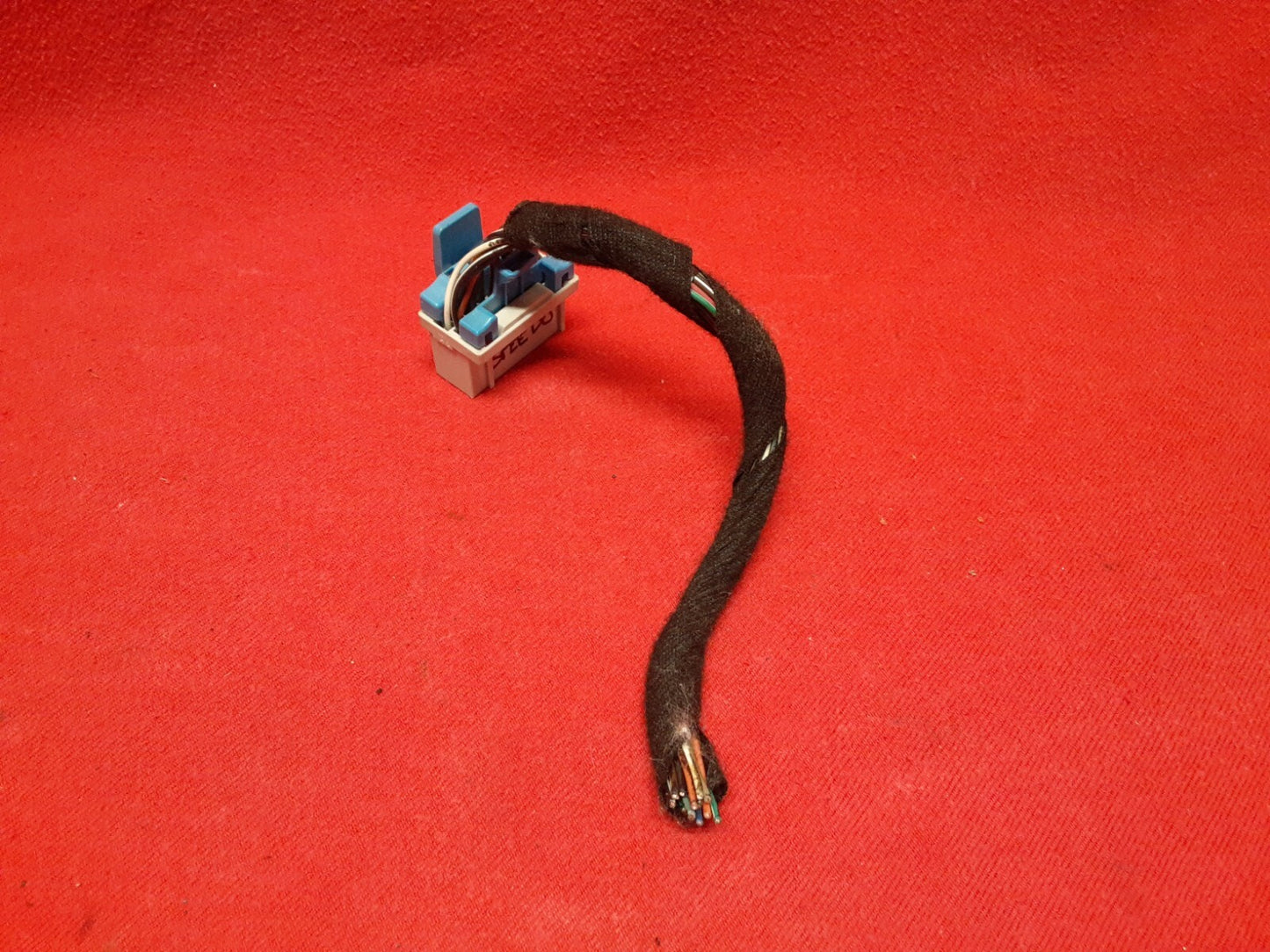 2006 - 2009 GMC Envoy A/T Instrument Cluster Speedometer 25937732 PIGTAIL WIRE