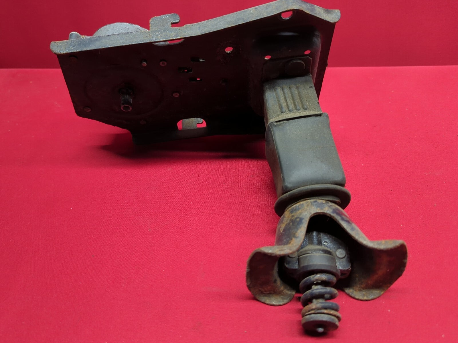 2007 - 2017 Traverse Enclave Acadia Outlook - Spare Tire Winch / Carrier
