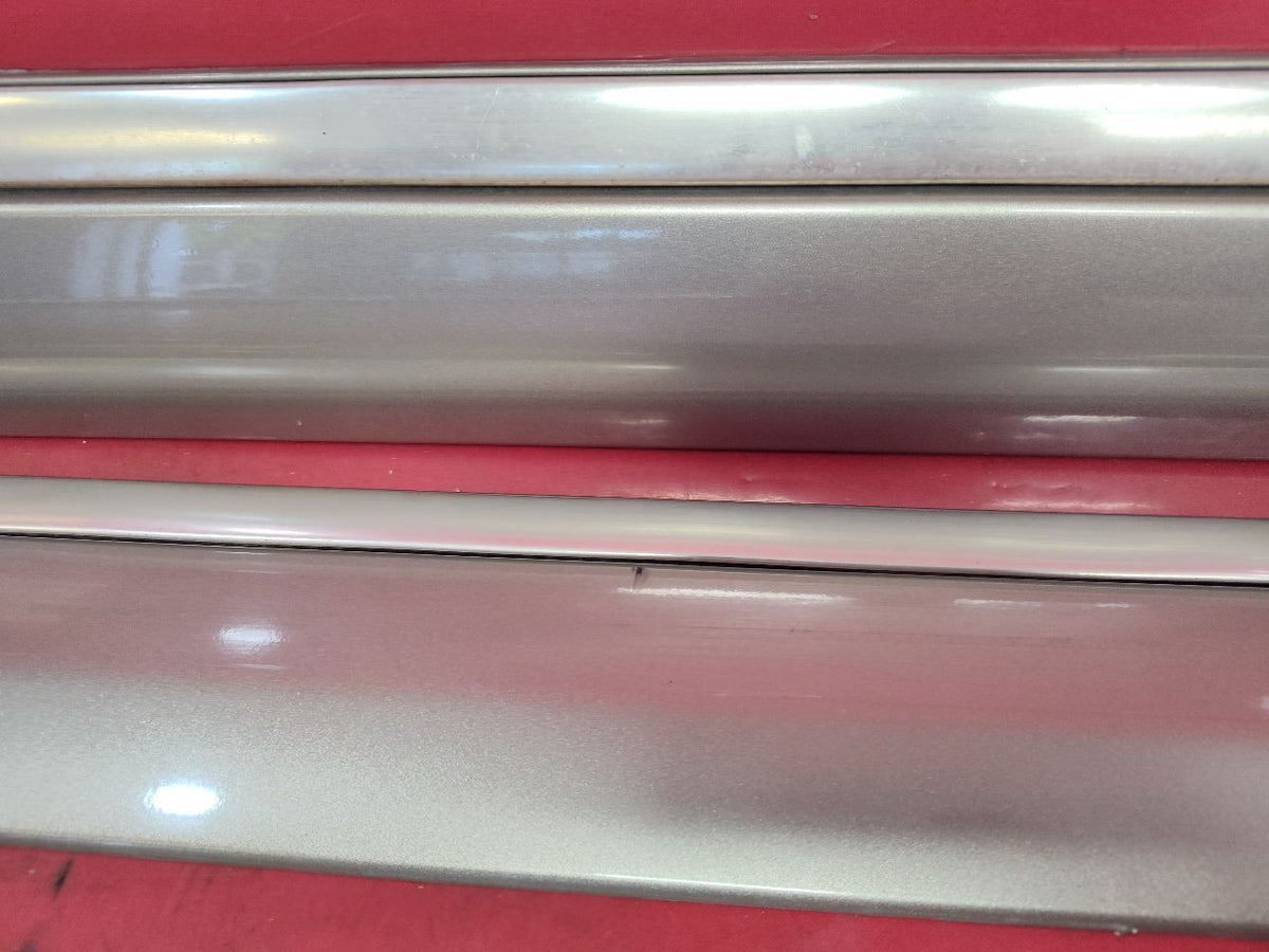 2000-2004 Chevy Suburban Front Rear Door Moulding Trim SET 382E Pewter Metallic