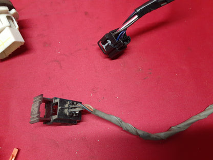 2008 Cadillac Escalade Chevy Tahoe GMC Yukon LEFT REAR Door Harness 15297243