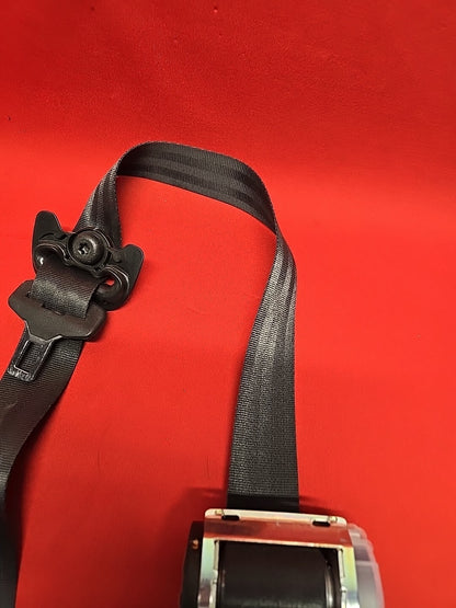 2007 - 2016 Land Rover Range Rover RIGHT PASSENGER FRONT Lap Shoulder Seat Belt