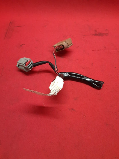 2009 - 2013 Mazda Mazda6 DRIVER OUTER HALOGEN Tail Light Lamp PIGTAIL ONLY