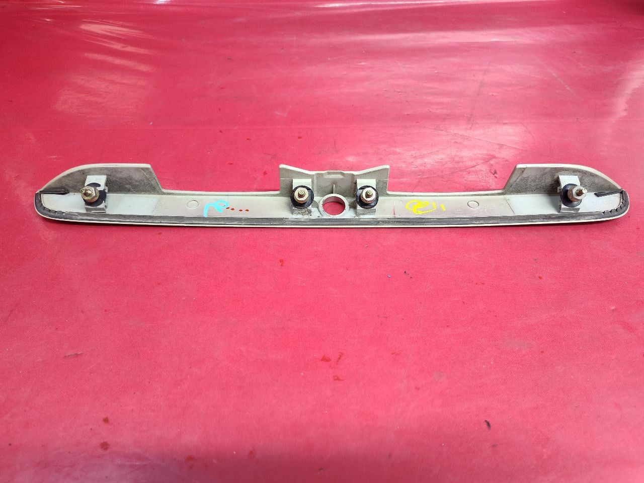 2001-2003 Toyota Prius Sedan Trunk Deck Lid Key Hole Garnish Trim Fascia Silver