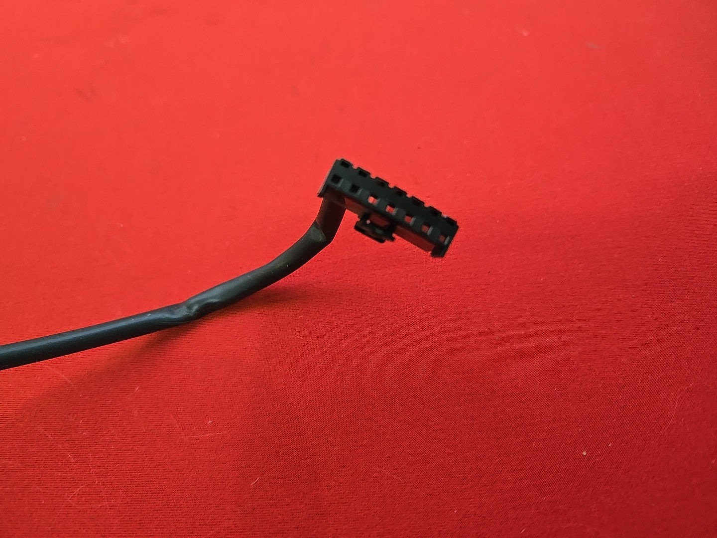 Share 2001-2007 Nissan Interior Rearview Mirror w/ Autodim - PIGTAIL WIRE ONLY