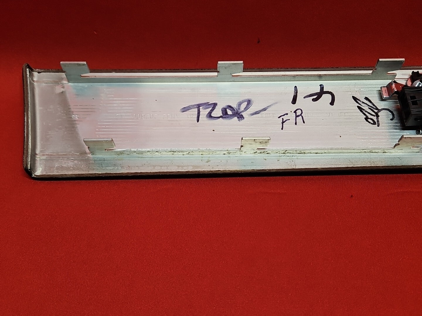 2010 - 2013 Range Rover Sport FRONT RIGHT PASSENGER Interior Door Trim w/ Handle