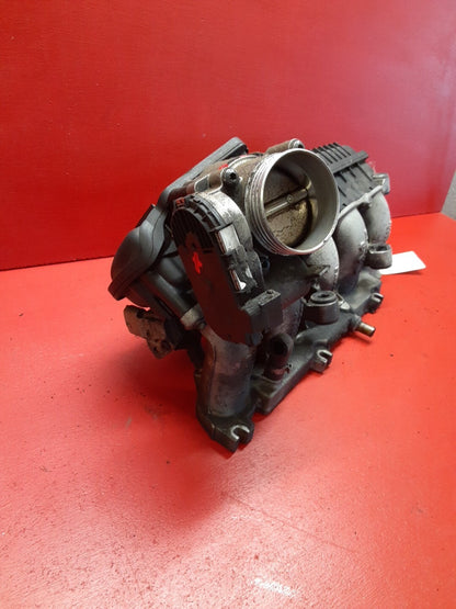 2005 - 2016 Volvo V50 2.5L Intake Manifold W/ Fuel Rail W/ Injectors 31338645