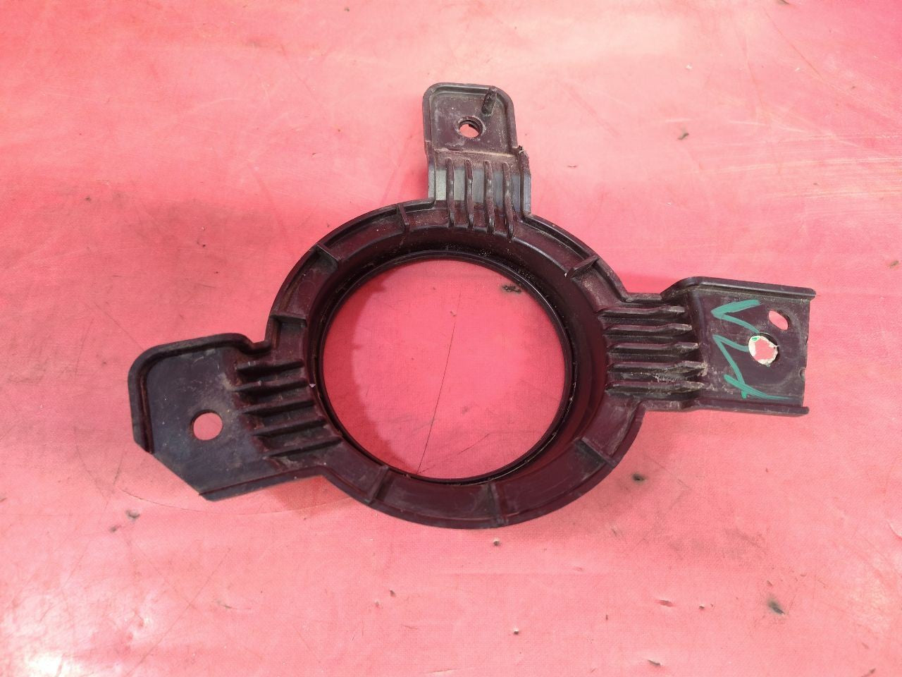 2019-2021 Kia Forte RIGHT PASSENGER Bumper Daytime Running Lamp Bezel SET - 68k