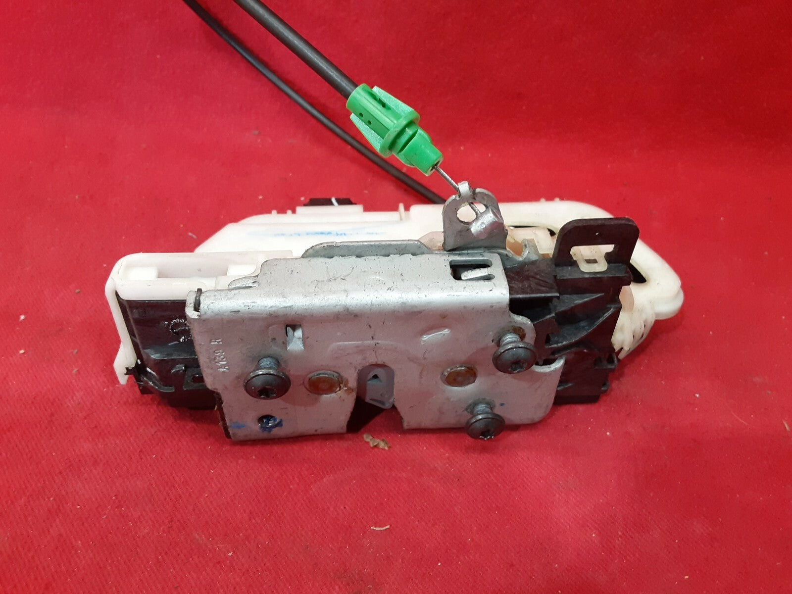 2007 - 2015 Ford Edge / Lincoln MKX Door Lock Actuator REAR RIGHT