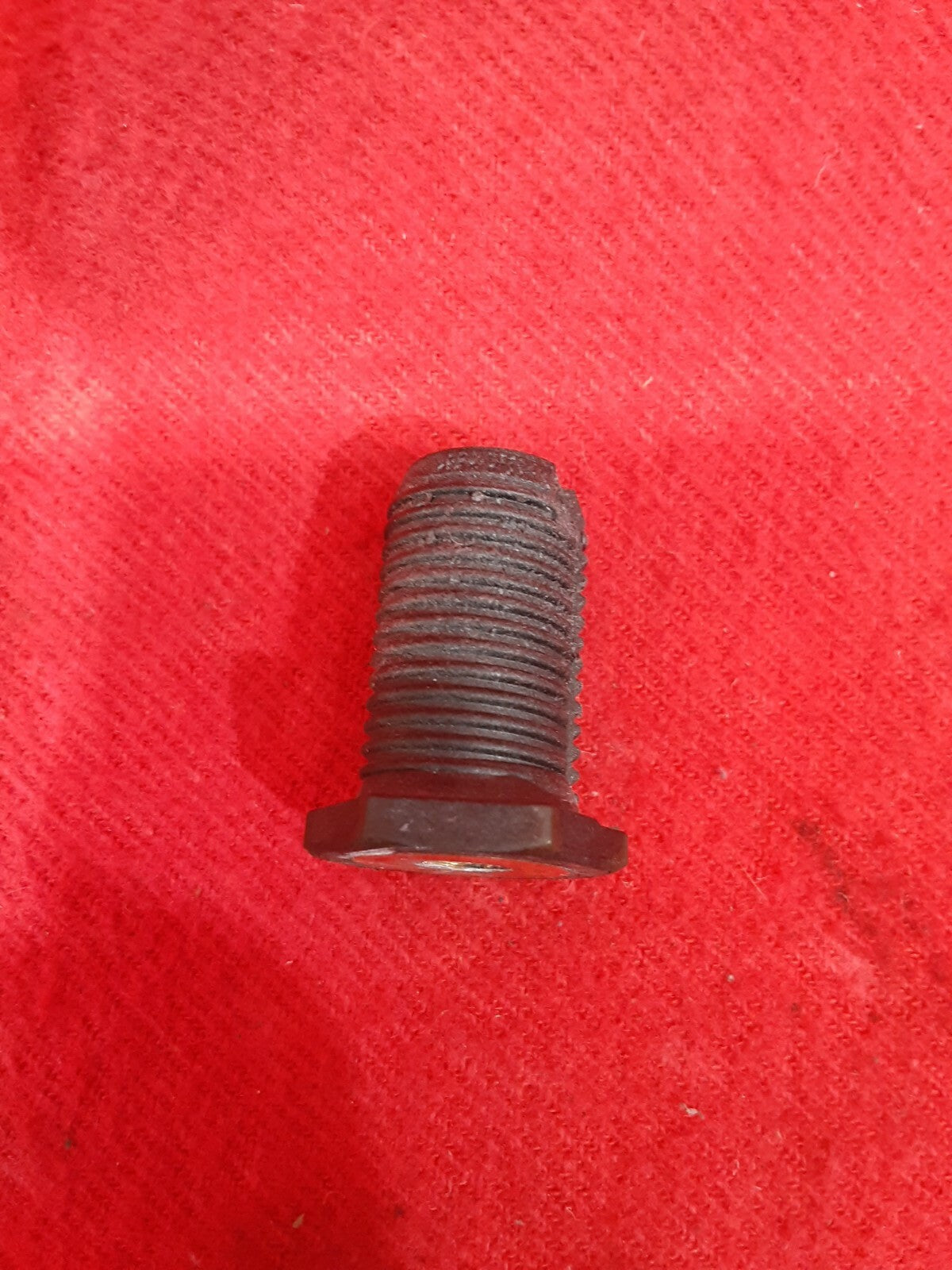 Land Rover / Jaguar Right Passenger Headlight Mounting Tab Screw Stabilizer