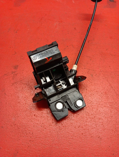 2003-2011 Mercedes-Benz C230 Multi Vehicle Trunk Latch Lock  171-750-00-85
