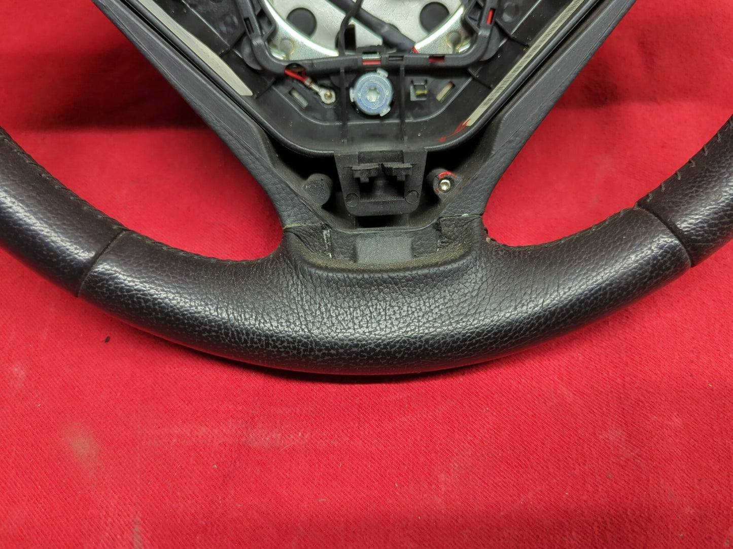2003 - 2009 Volvo S60 Steering Wheel Black w/ Cruise Control