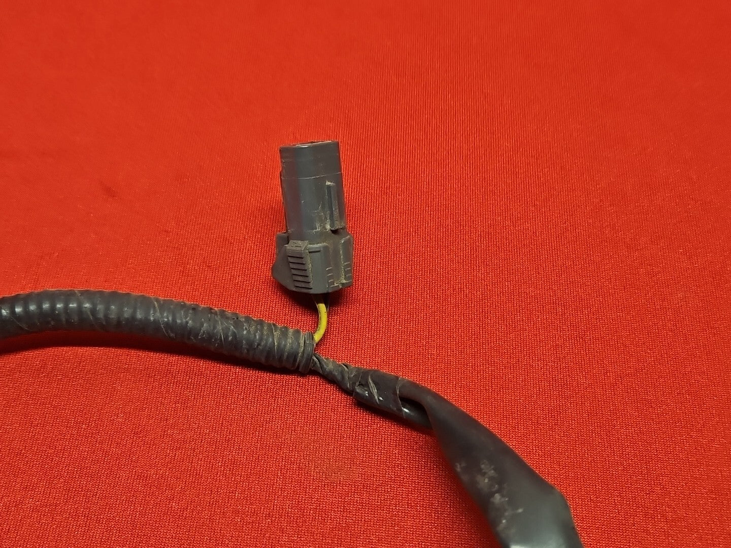 2011 - 2014 Nissan Juke RIGHT PASSENGER Upper Headlight Combination   PIGTAILS