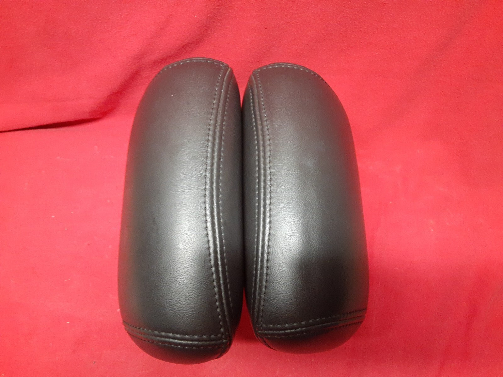 2002 - 2006 GMC Envoy Chevrolet Trailblazer THIRD ROW Set Ebony Black LEATHER