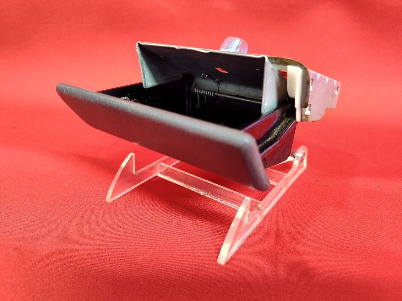 1990-1995 Toyota 4 Runner / Pickup Cigarette Ash Tray Coin Holder Medium Gray