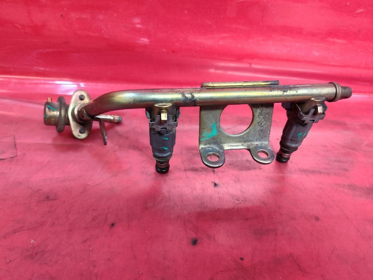 2004 Subaru Outback, Legacy 04-05 Baja 2.5L H4 Fuel Injector w/ Rails EJ253