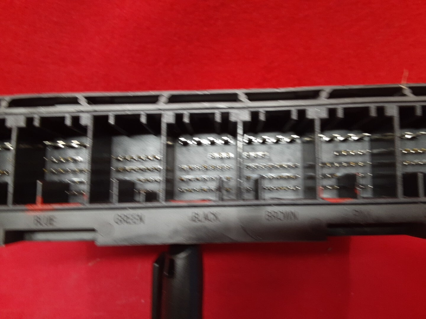2018 2019 2020 Buick Regal Sportback TourX Body Control Module BCM BCU