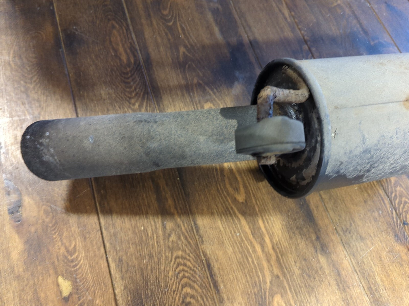 2004 - 2007 Toyota Highlander Rear Exhaust Muffler Pipe Assembly 17430-20150