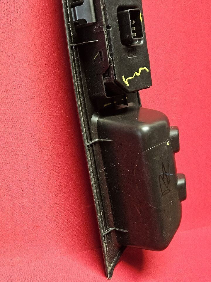 2006-2008 Chevy Impala SS / Police Left Driver Door Window Mirror Switch / Bezel