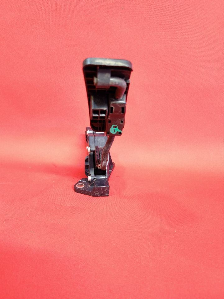 2009-2014 Subaru Tribeca Accelerator Gas Pedal Travel Sensor - 119k Miles
