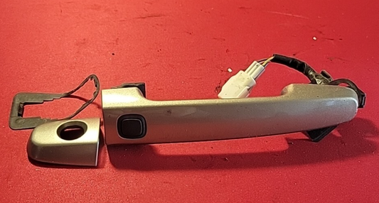2004 2005 2006 Toyota Prius Front Left Driver Exterior Door Handle 6921047030C0