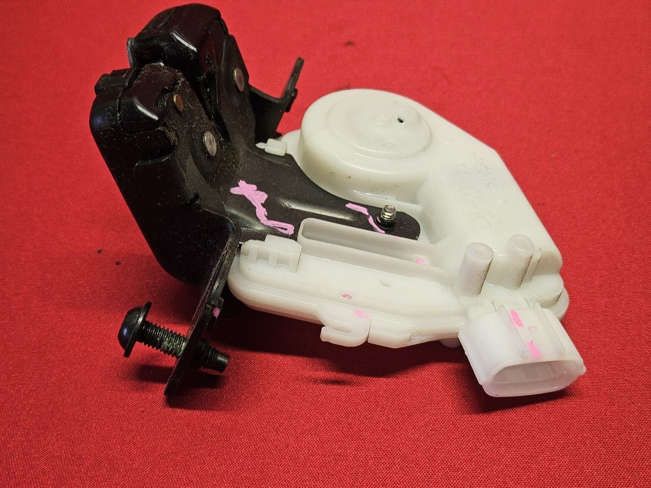 2012-2019 Fiat 500 Rear Liftgate Tailgate Hatch Latch Lock Actuator - 67k Miles