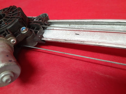 2017 - 2022 Honda CR-V CRV Front Right Passenger Window Regulator w/ Motor Auto