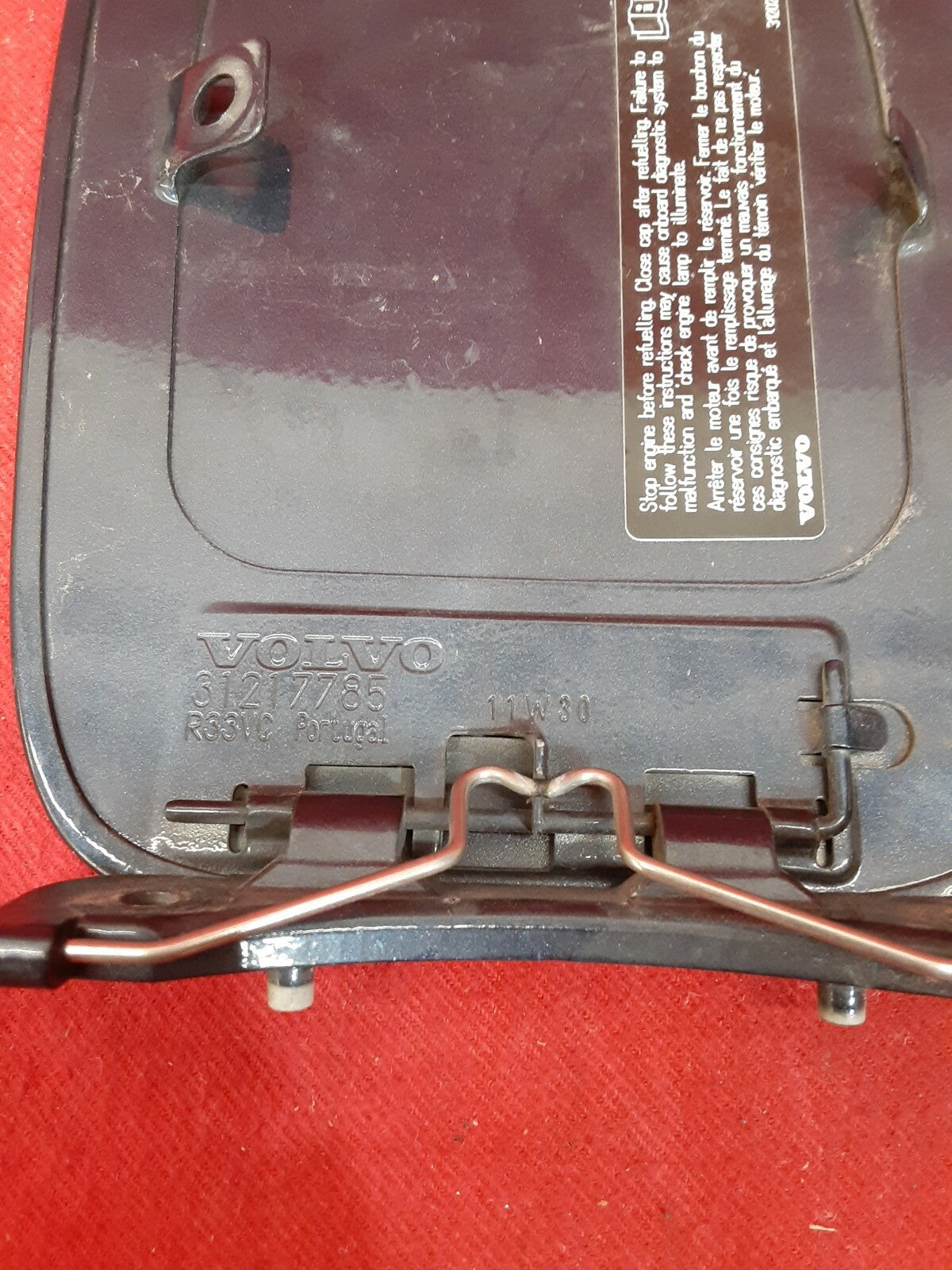 2007 - 2013 Volvo c30 Fuel Gas Tank Filler Door 31217786 Caspian Blue