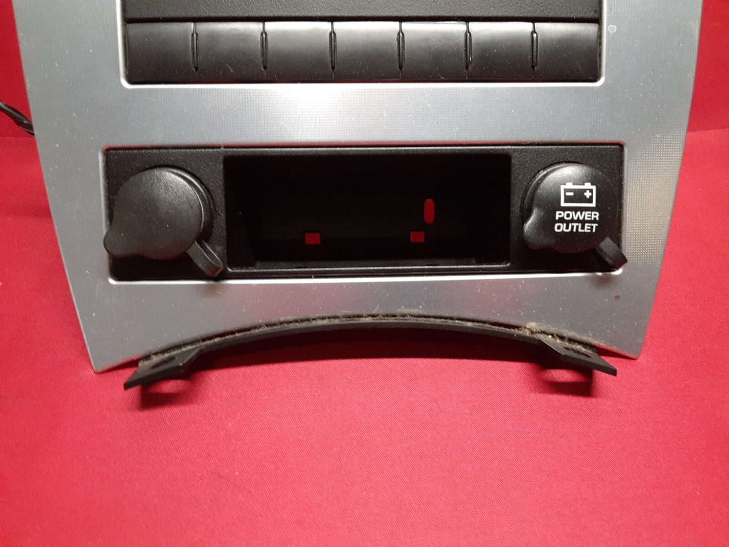 2008 - 2010 Jeep Commander Radio Climate Dash Cubby Bezel Trim 55117097AH