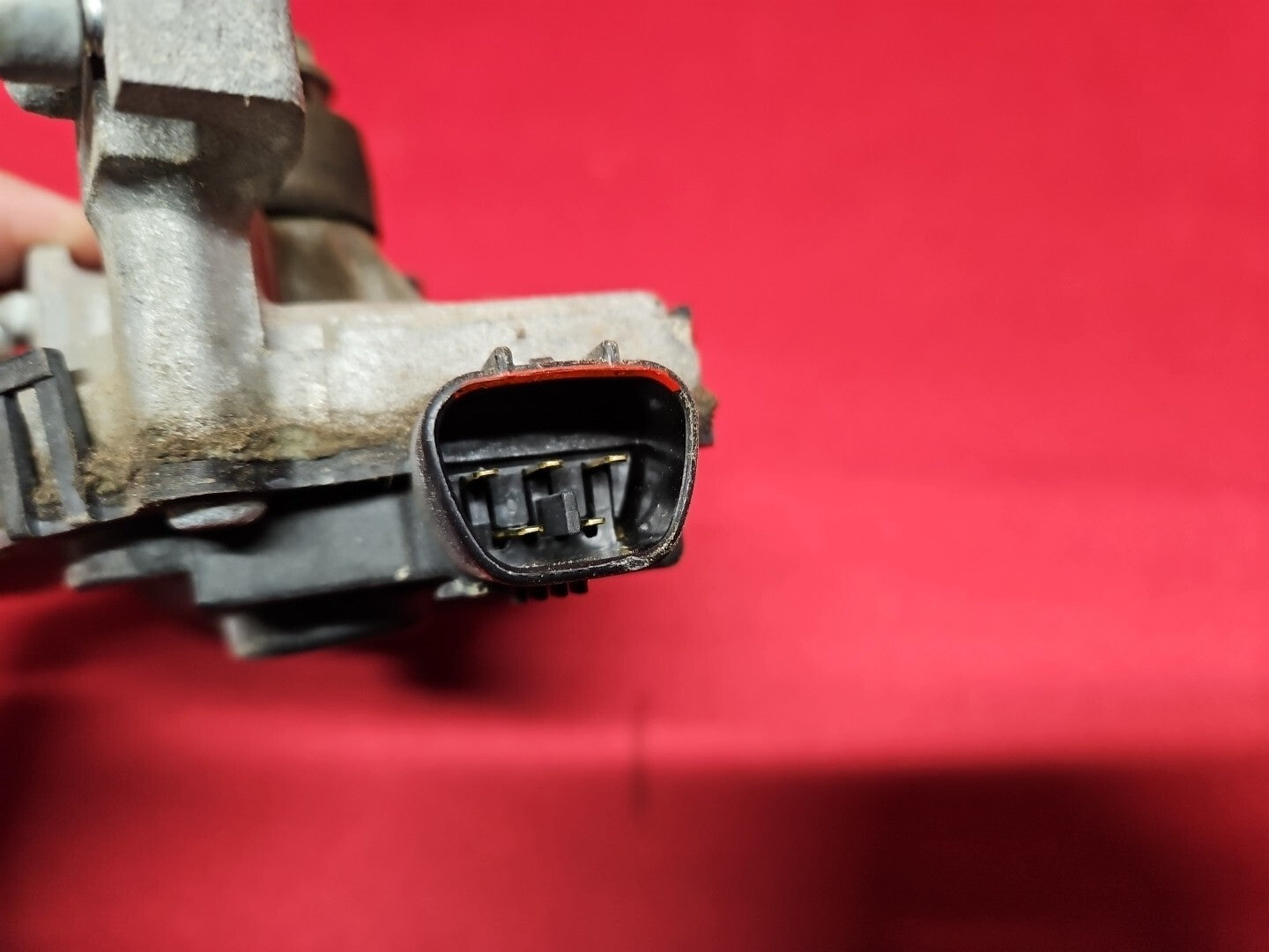 2011 - 2013 Dodge Durango Jeep Grand Cherokee FRONT Windshield Wiper MOTOR ONLY