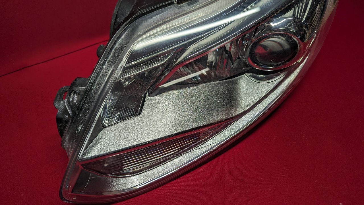 2012-2018 Ford Focus EV Electric RIGHT PASSENGER Headlight Lamp HID Xenon