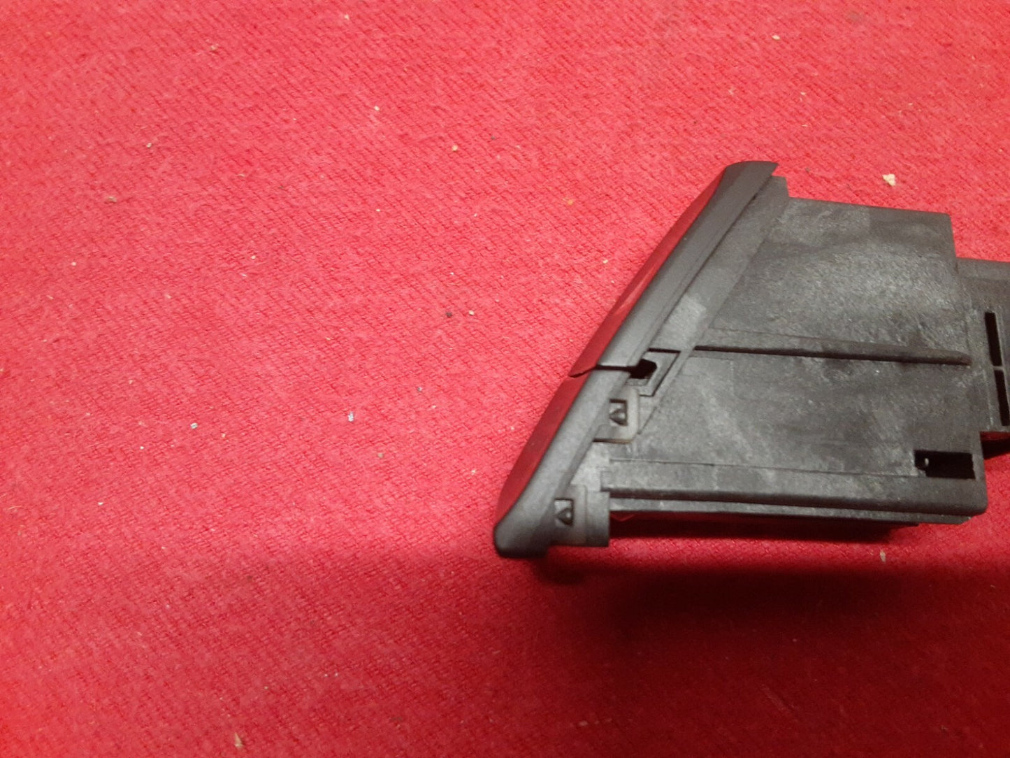 2008 -2017 Audi S4 S5 A4 Trim Bezel Hazard Button WITH Passenger Bag Light
