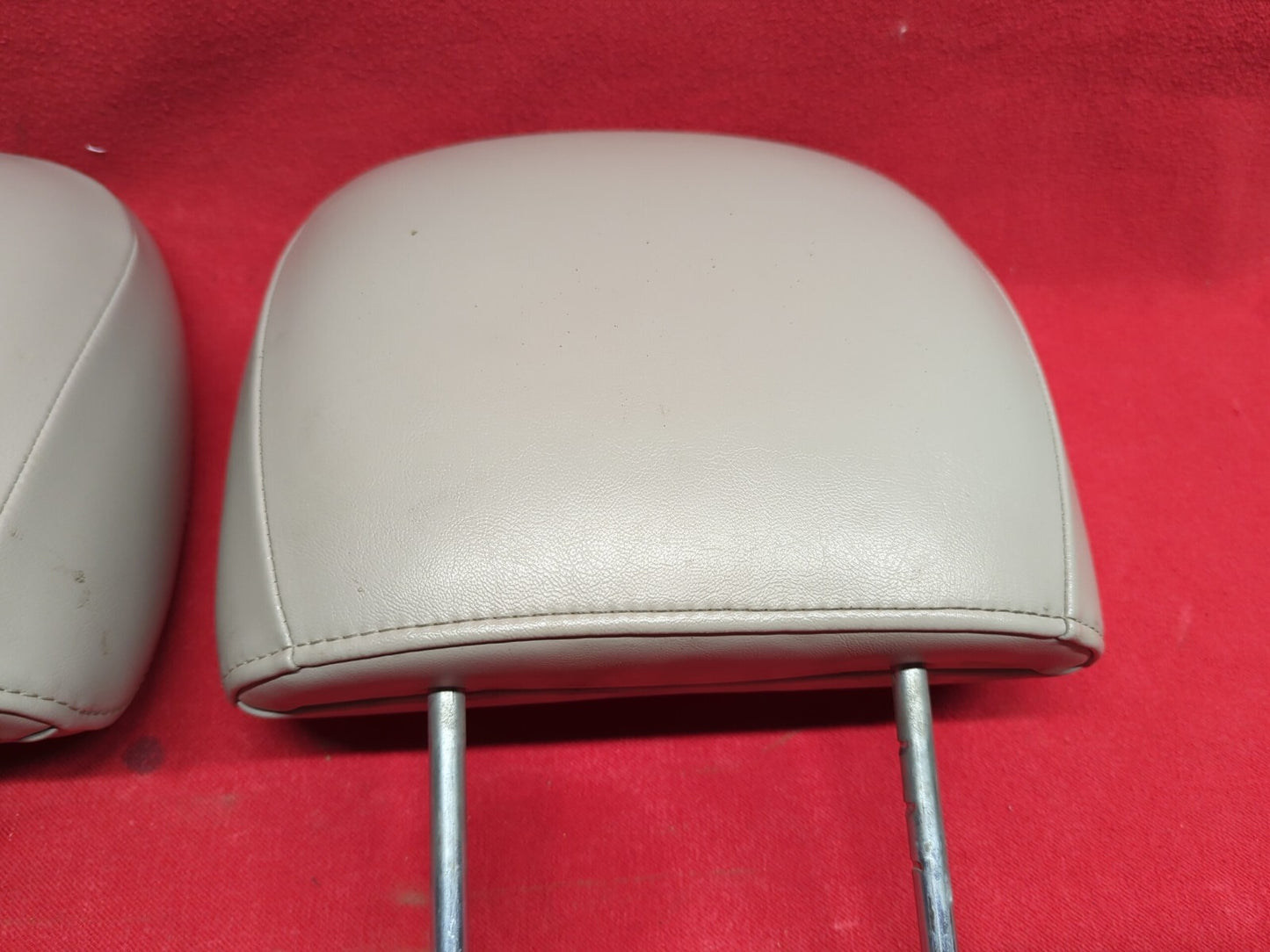 2006 Chrysler Pacifica FRONT LEFT & RIGHT Headrests Premium Leather Light Taupe