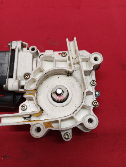 193272000 190131-101 Power Window Motor Front Left for BMW