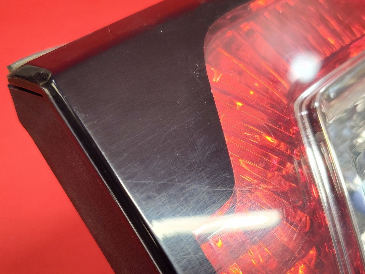 2013-2017 Chevy Chevrolet Traverse RIGHT PASSENGER Liftgate Mounted Tail Light