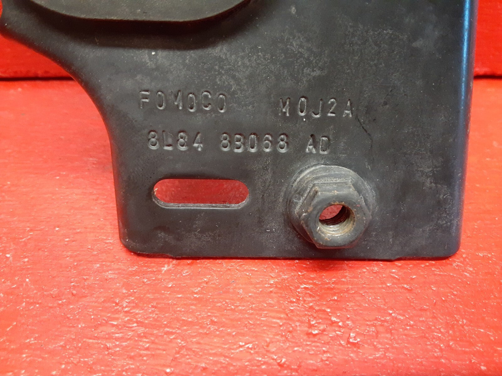 2008 Ford Escape Hybrid Upper Radiator Bracket Lower Bushing Insulator
