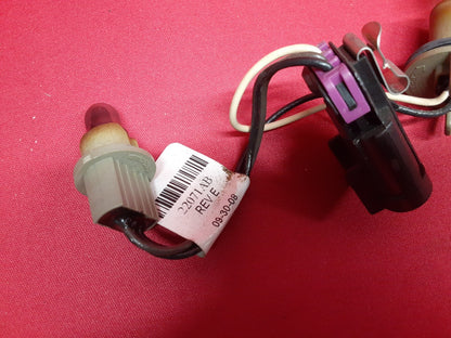 2008 - 2012 Buick Enclave RIGHT PASSENGER Inner Tailgate Tail Light BULB HARNESS