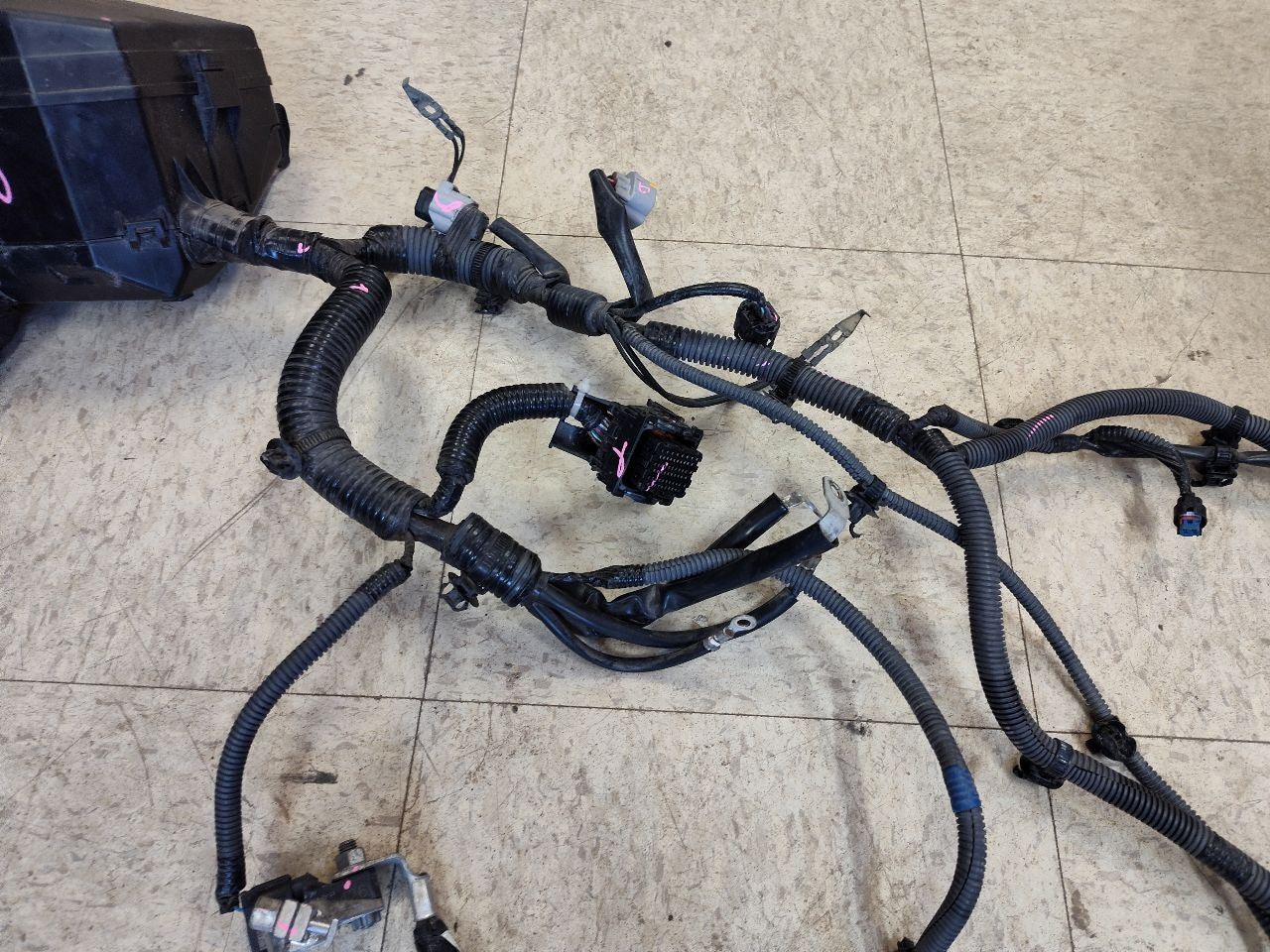 2018-2020 Mitsubishi Eclipse Cross Engine Bay Firewall Wiring Harness 8501K146