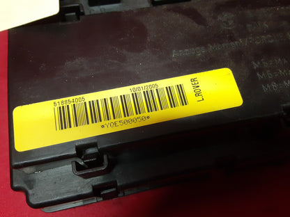 2003 - 2005 Land Rover Range Rover HSE Passenger Under Dash Fuse Box YQE500050