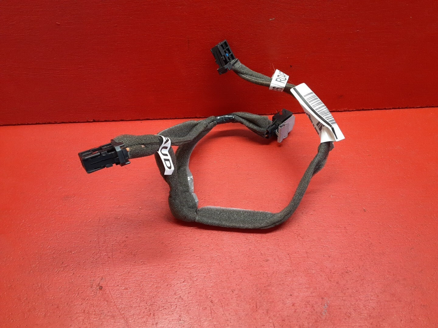 2004-2012 Volvo V50 CD Player Navigation Multiplex Module WIRE HARNESS 30724155